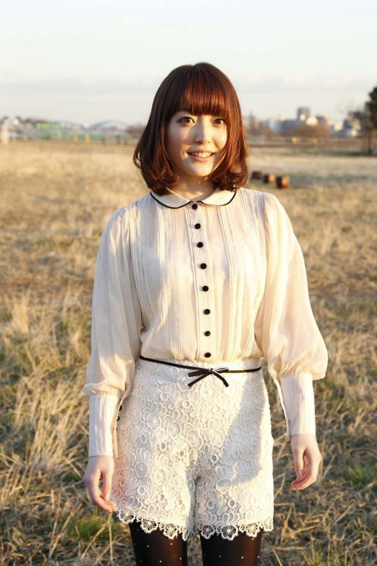 Kana Hanazawa
