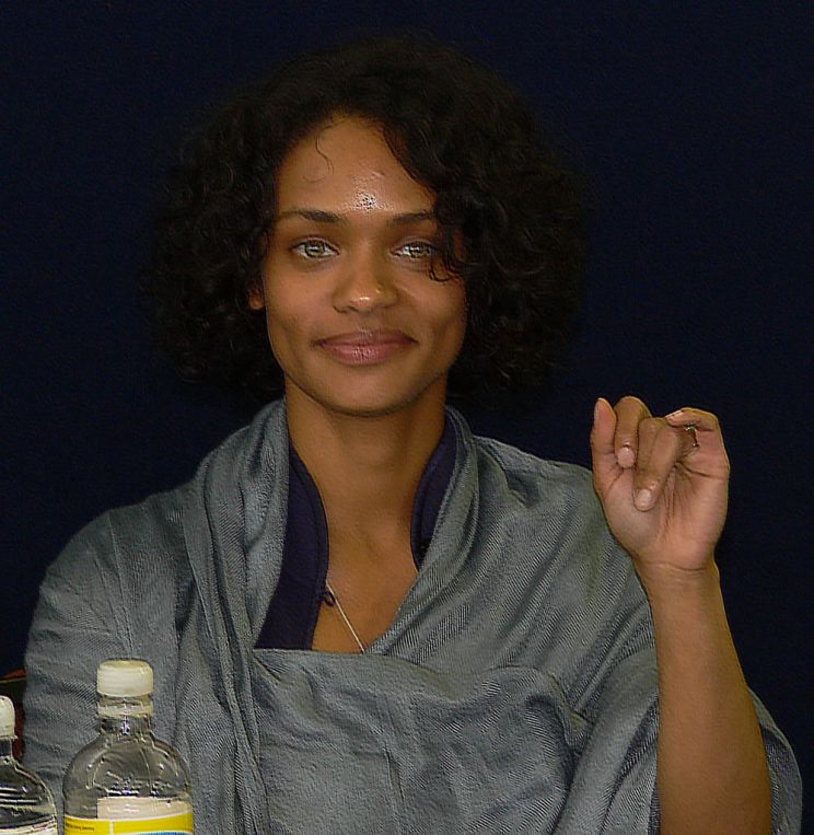 Kandyse McClure