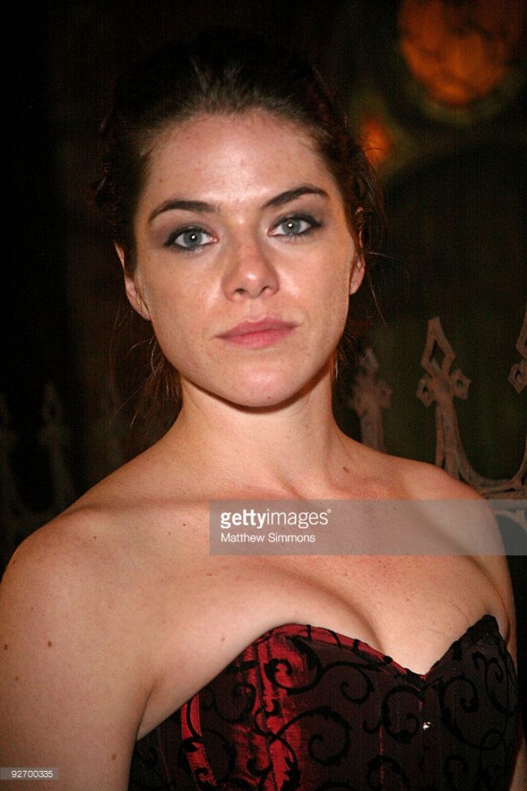 Kaniehtiio Horn