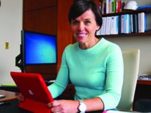 Karen Austin photo