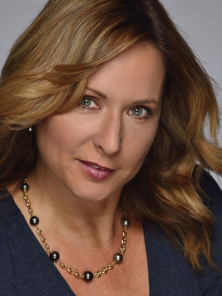 Karen Austin