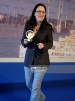 Karen Moncrieff #1633572 picture (Portrait Medium)