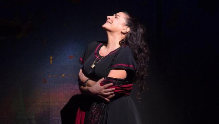 Karen Olivo