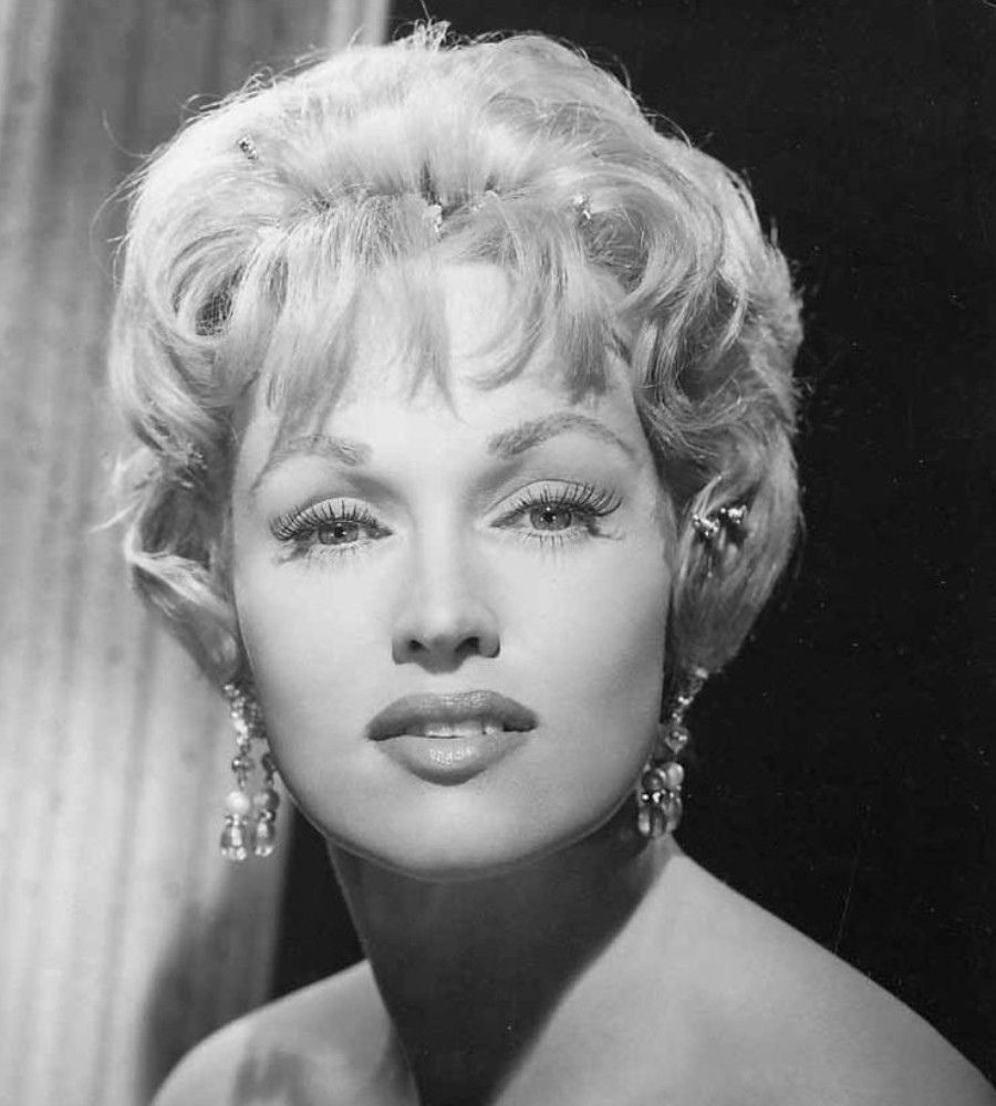 Pictures of Karen Steele