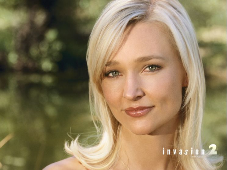 Pictures of Kari Matchett