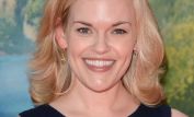 Kari Wahlgren