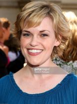 Kari Wahlgren