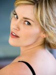 Kari Wahlgren