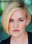 Kari Wahlgren