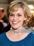 Kari Wahlgren