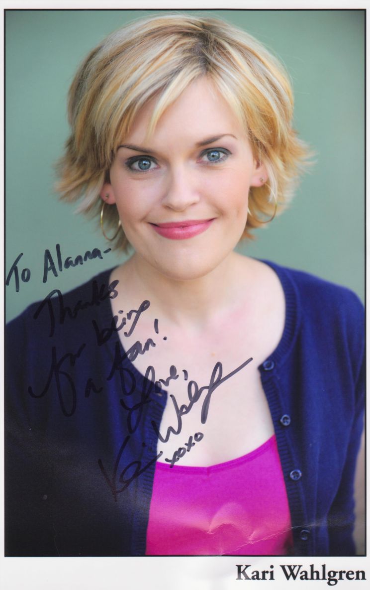 Kari Wahlgren