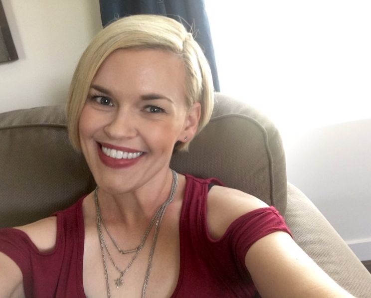 Kari Wahlgren