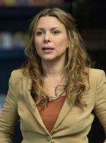 Kari Wuhrer photo