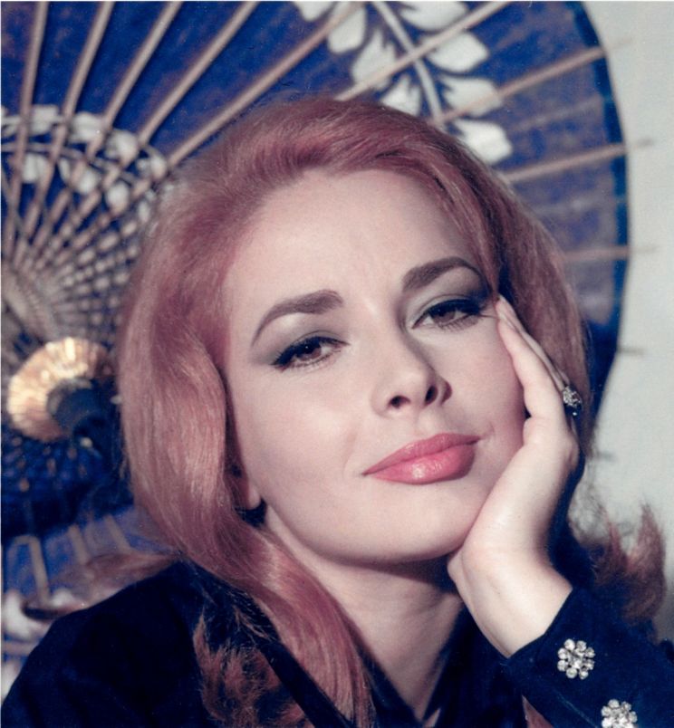 Karin Dor