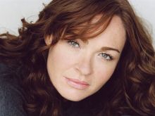 Karina Logue