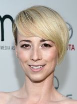 Karine Vanasse #422856 picture (Portrait Medium)