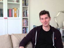Karl Davies