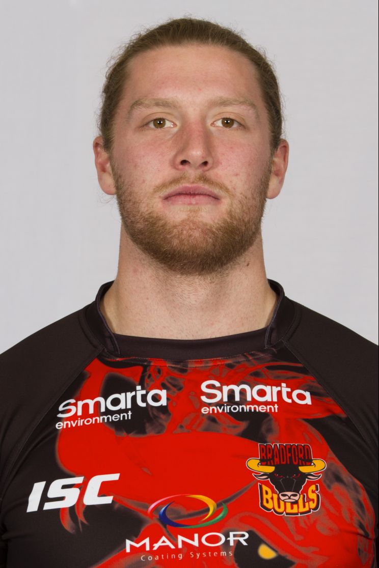 Karl Davies
