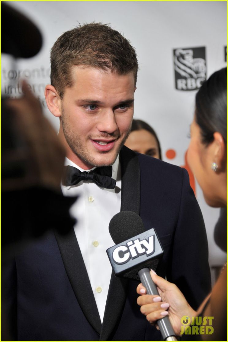 Karl Glusman