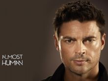 Karl Urban