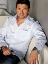 Karl Urban