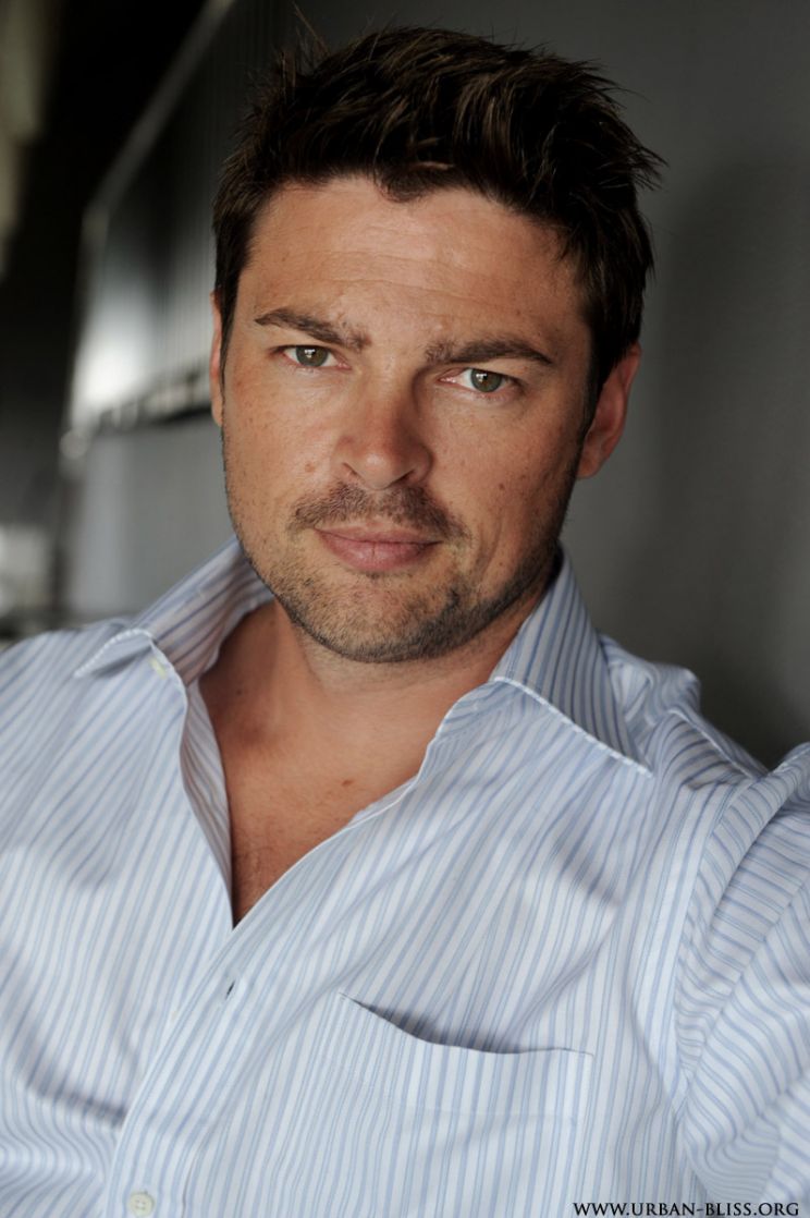 Karl Urban