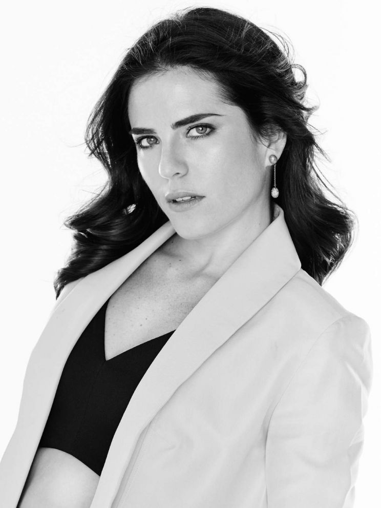 Karla Souza