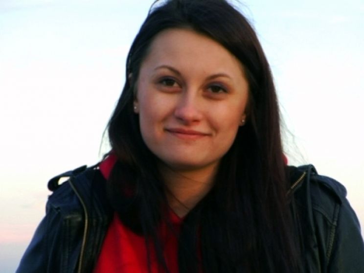 Karlo Karrera