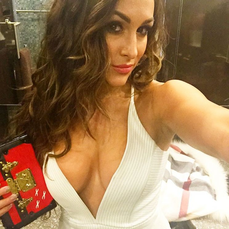Karmen Bella