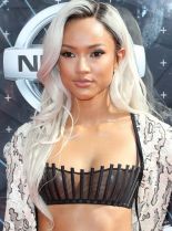 Karrueche Tran photo