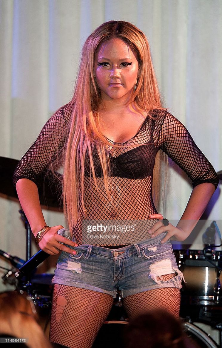 Kat DeLuna