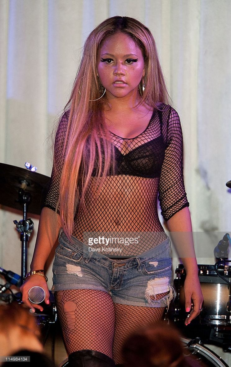 Kat DeLuna