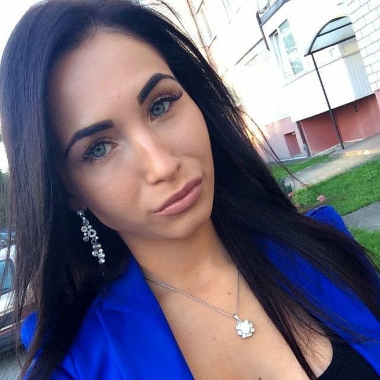 Katalina Mills