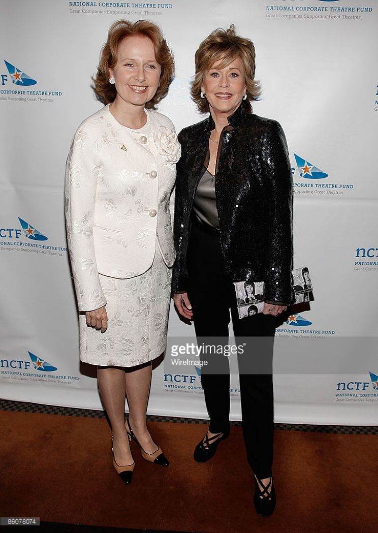 Kate Burton