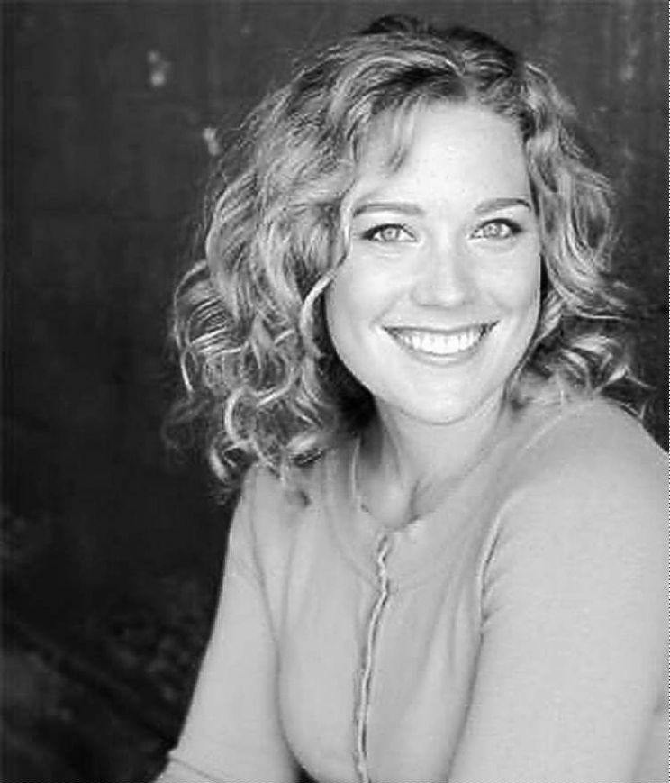 Kate Hewlett