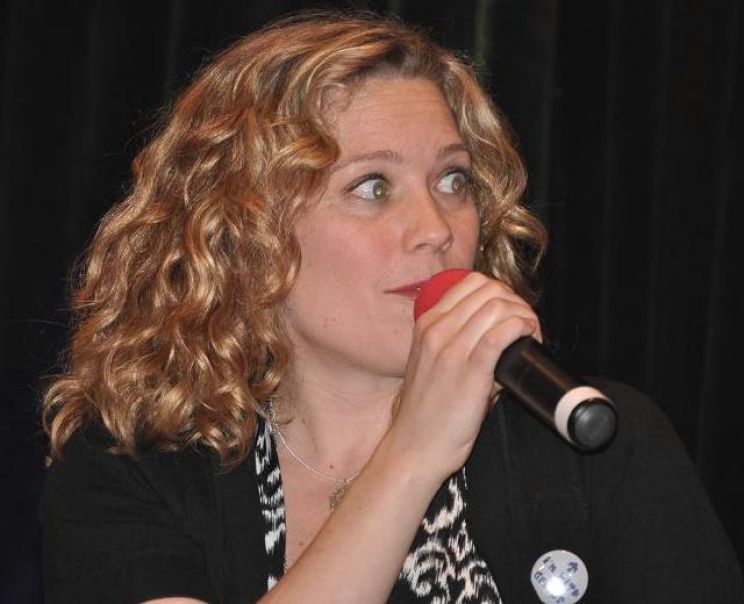 Kate Hewlett