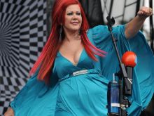 Kate Pierson