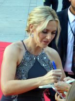 Kate Winslet #22433 picture (Portrait Medium)