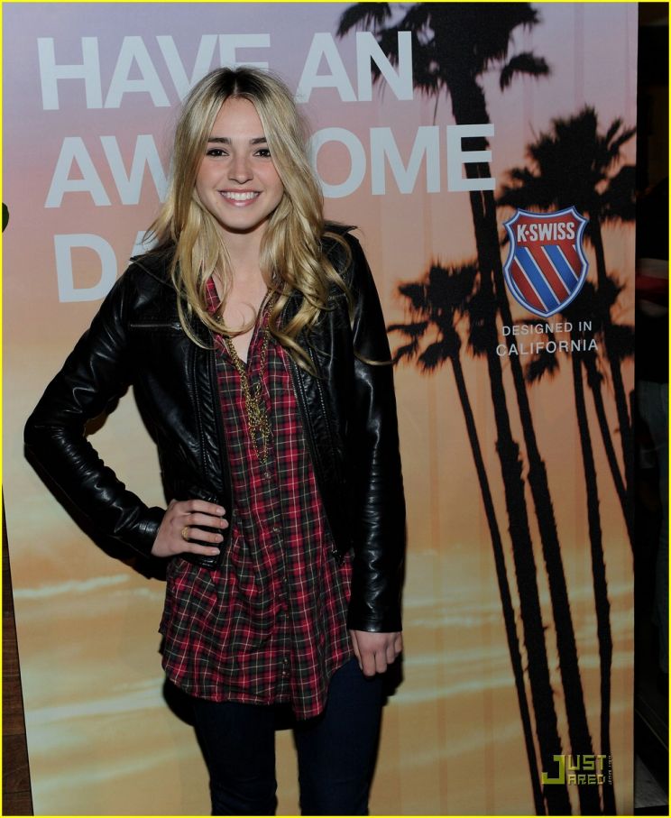 Katelyn Tarver