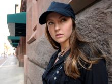 Katharine Isabelle