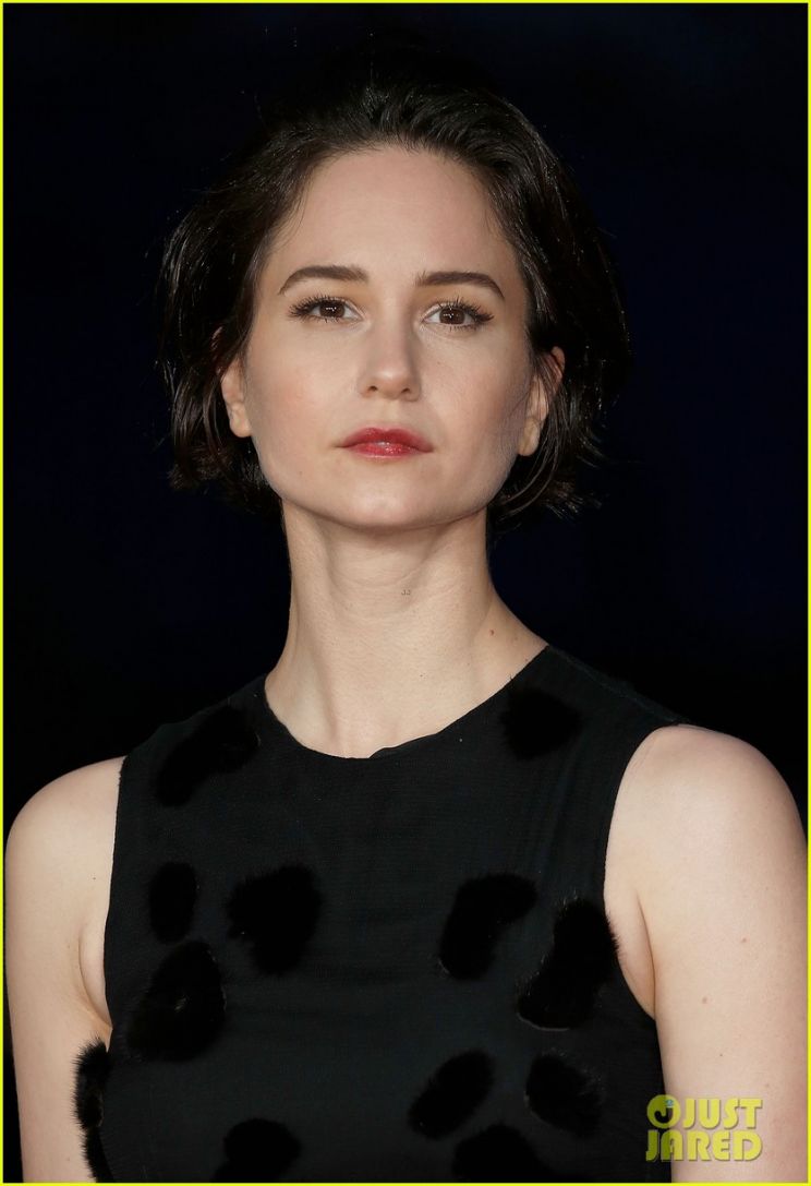Katherine Waterston