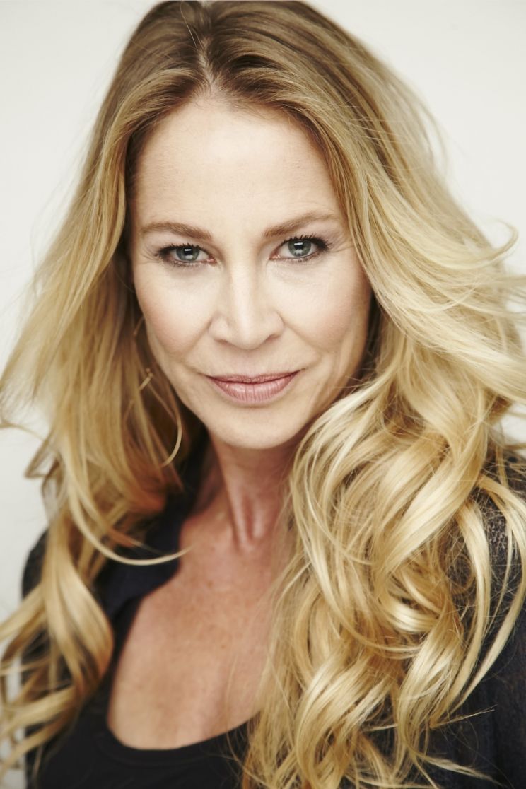 Kathleen Kinmont