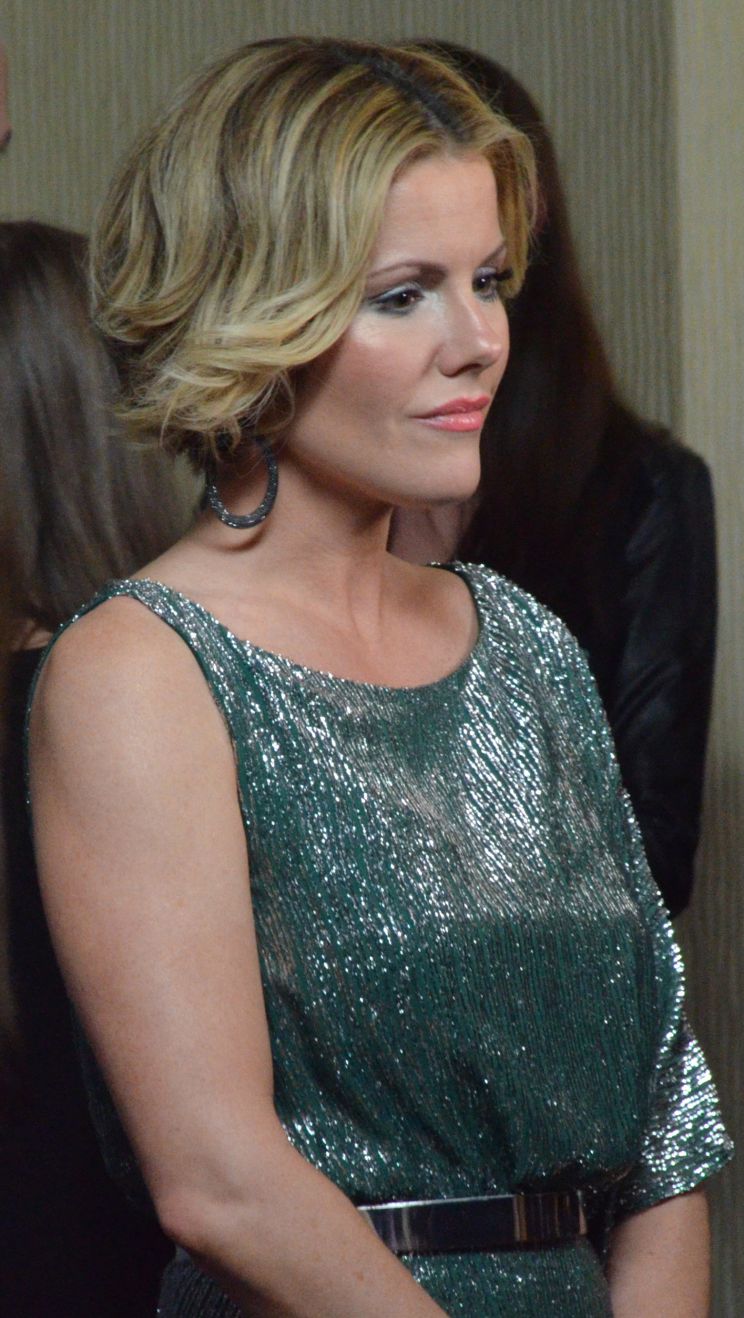 Kathleen Robertson