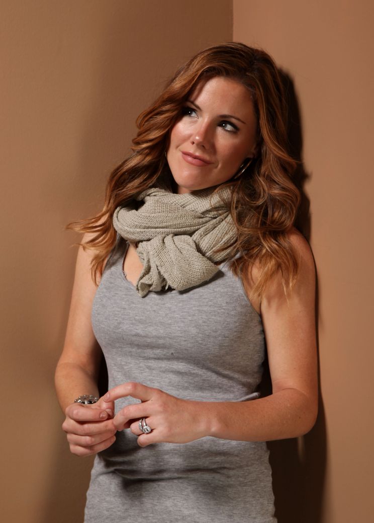 Kathleen Robertson