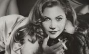 Kathleen Turner