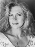 Kathleen Turner