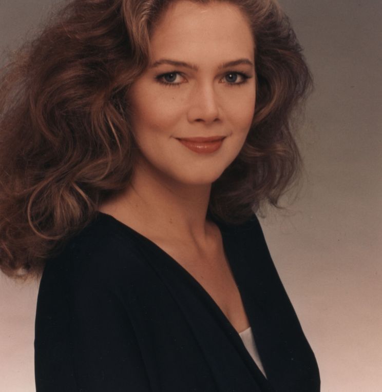 Kathleen Turner