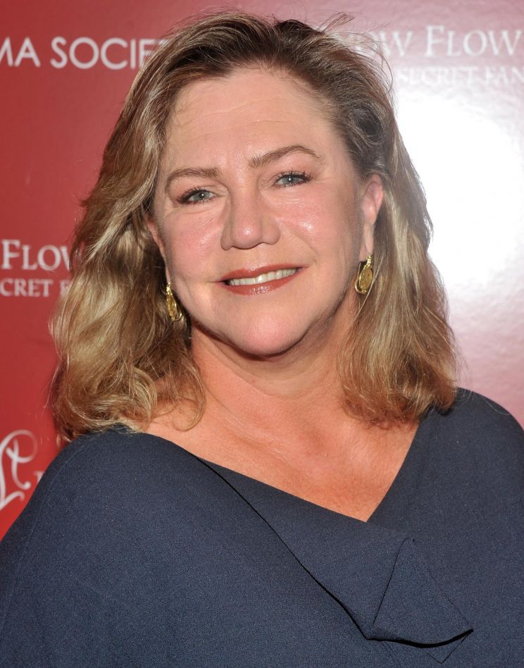 Kathleen Turner