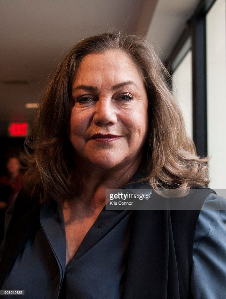 Kathleen Turner