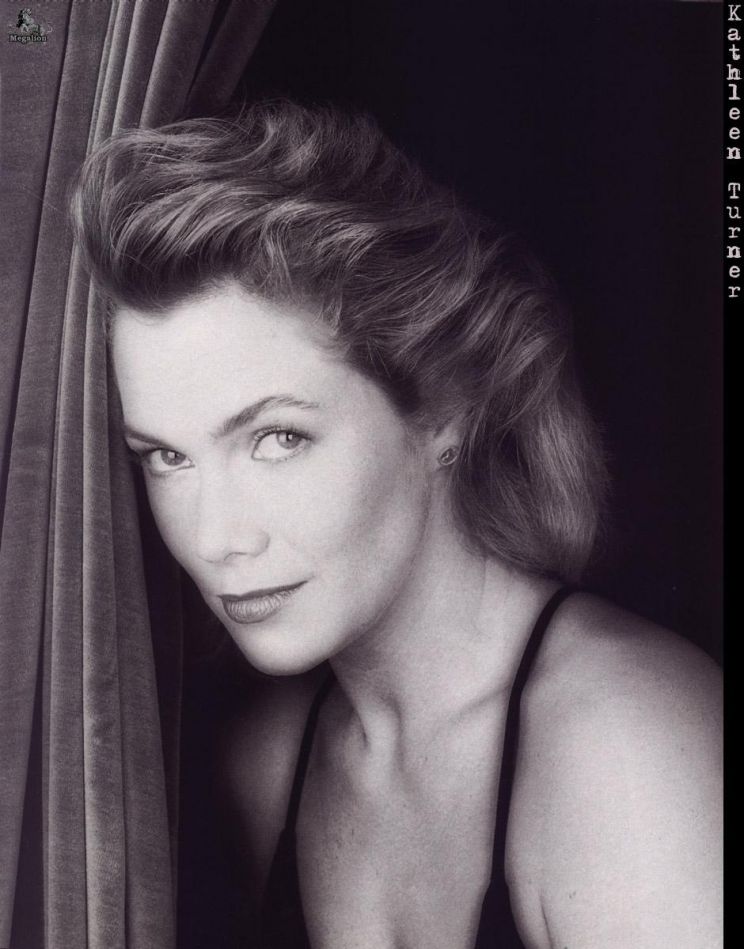 Kathleen Turner